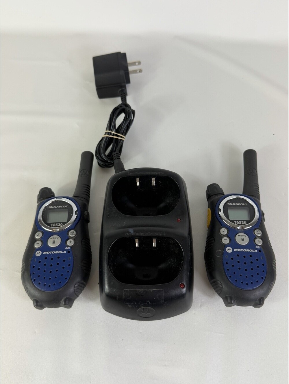 2 Motorola Talkabout T6530 Two-Way Walkie Talkie Radio Rechargeable-Dual Charger